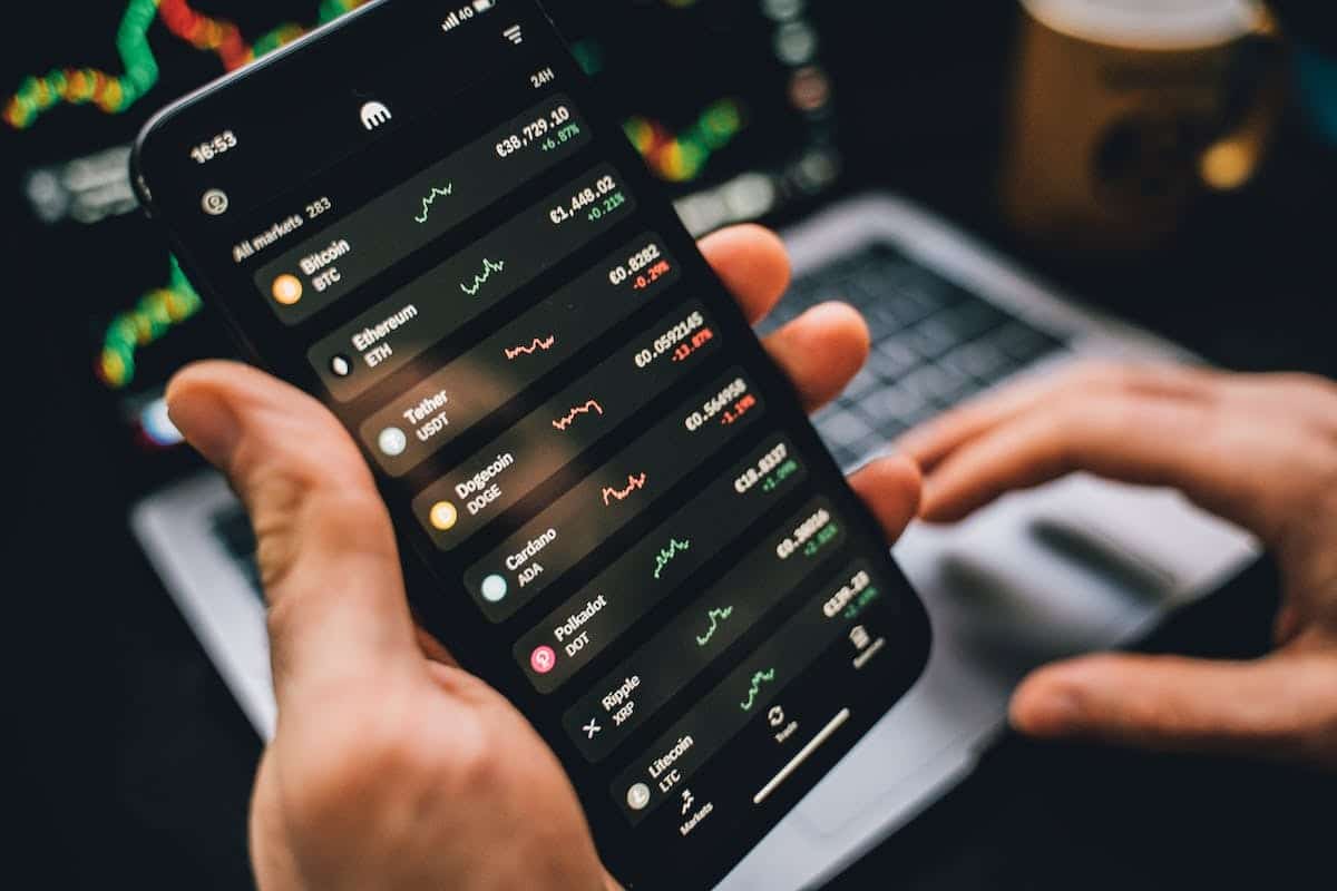 cryptomonnaie fiduciaire
